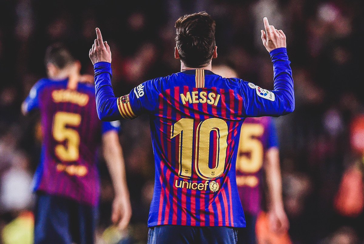 Sporf's tweet image. 🇪🇺 Europe's top five leagues in 2018-19:

⚽️ Most Goals: Messi
🎯 Most Assists: Messi
⚡️ Most Dribbles: Messi
💪 Most Chances Created: Messi
💥 Most Free-Kicks Scored: Messi
👟 Most Key Passes Per 90: Messi

🤷‍♂️ The FIFTH best player in the world.