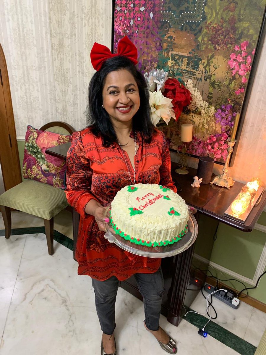 realradikaa's tweet photo. Xmas at home https://t.co/LmkgOoWTjD