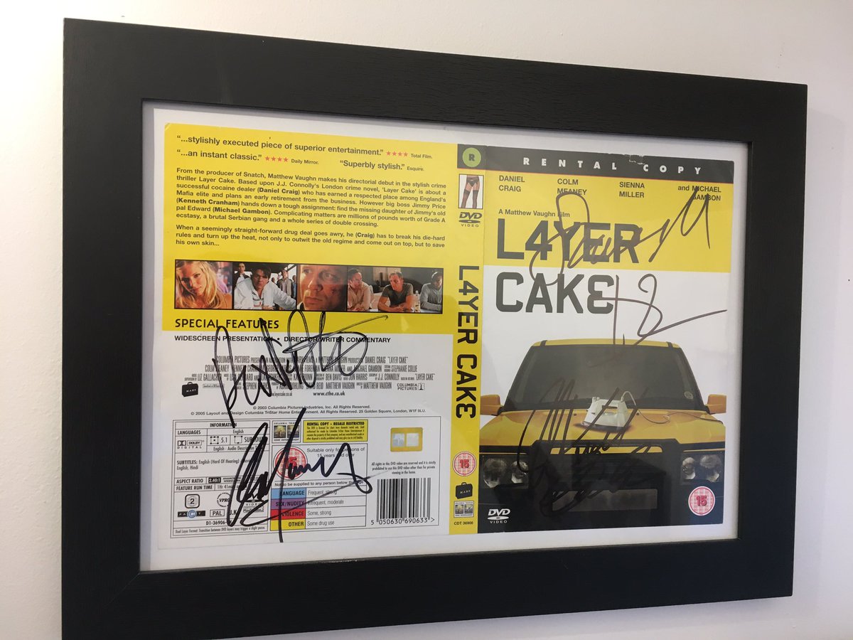 Dollo1981's tweet photo. New bit of memorabilia for the collection @DanielCraigOO7 @ThePeakyBlinder @VinnieJones65 @oasis @peterkay_co_uk what to get next??? https://t.co/gVJuJvBhWQ