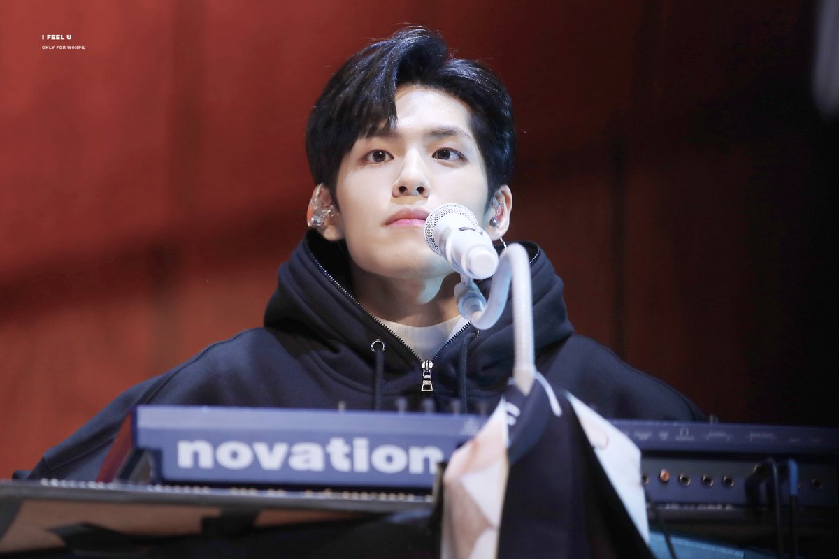 forPIL's tweet photo. ╭ ◜◝ ͡ ◜◝ ͡  ◜◝ ╮ 
　 내 이름이 
   귀여워 인가...?
왜 자꾸 귀여워라고 
　　 부르지...?
╰ ◟◞ ͜  ◟ ͜   ◟◞ ╯
           O
             °. https://t.co/LtklXJhJ2C