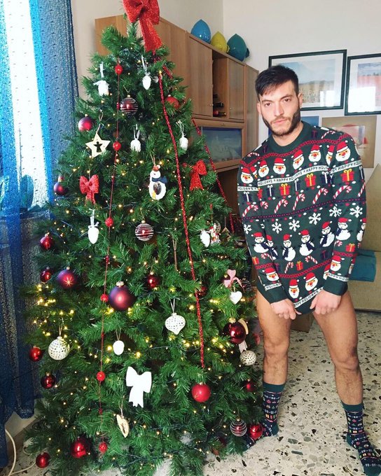 2 pic. #MerryChristmas again ?????? https://t.co/JskZZ4XT8L