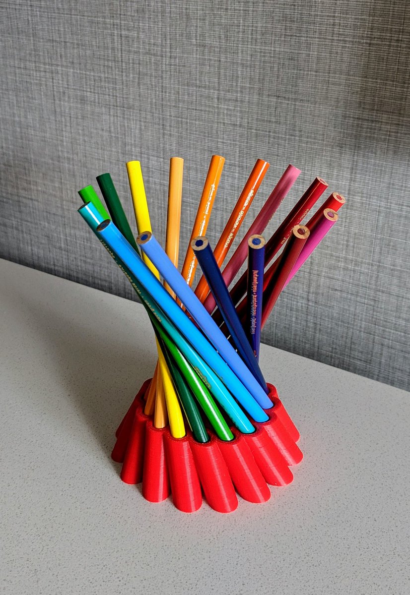 MsFrantzMath's tweet image. Merry Christmas! Best gift of the morning! #Hyperboloid #MathGift #RotatedHyperbola