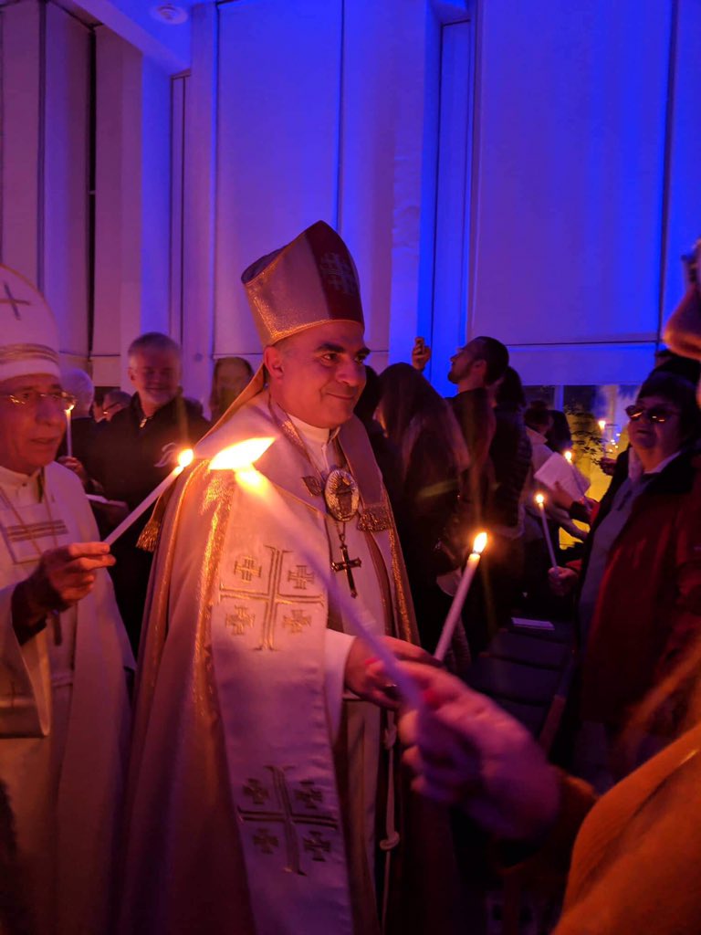 ELCJHL worshipped Christmas Eve with Christmas Lutheran Church and friends in Bethlehem. The service was celebrated in Arabic, English and German. 📸CallaGilson
