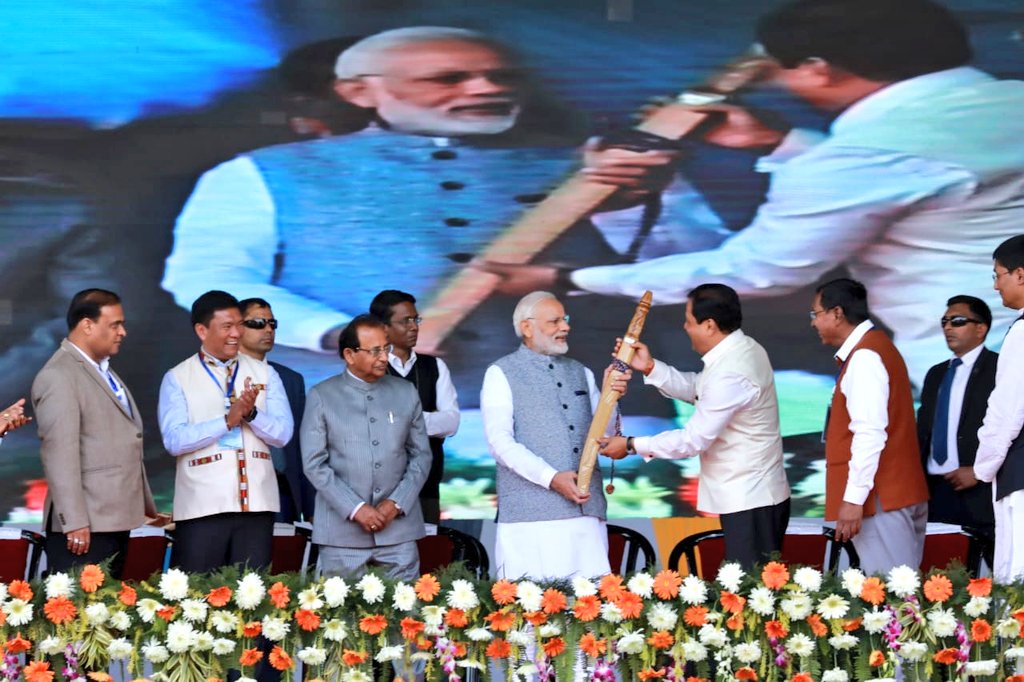 sarbanandsonwal's tweet photo. Bridging dreams, building India.

Glimpses of #BogibeelBridge inauguration ceremony.
#Assam 
#Northeast https://t.co/cZtqNnJKl6