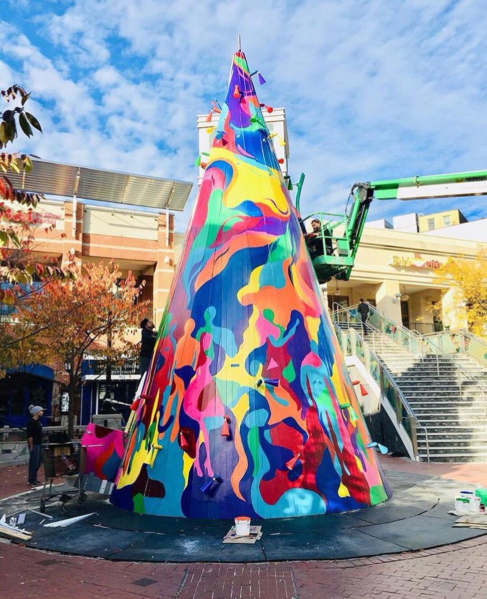 Live At Central tweet media