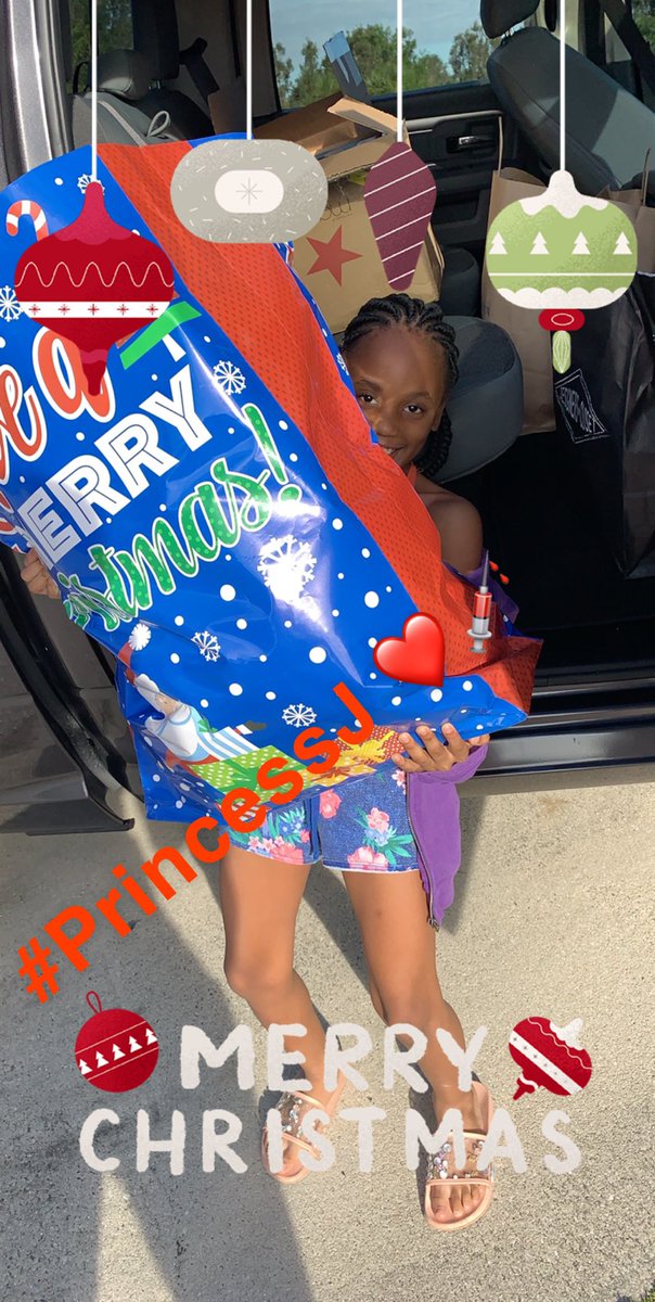 J_Dot239's tweet photo. Merry Christmas!! #HolidaySeason
#PrincessJ #PrincessMari #LD2 #PrincessAri #PrincessTooka
❤️❤️❤️❤️💉💉💉💉 https://t.co/kezn4l93eN