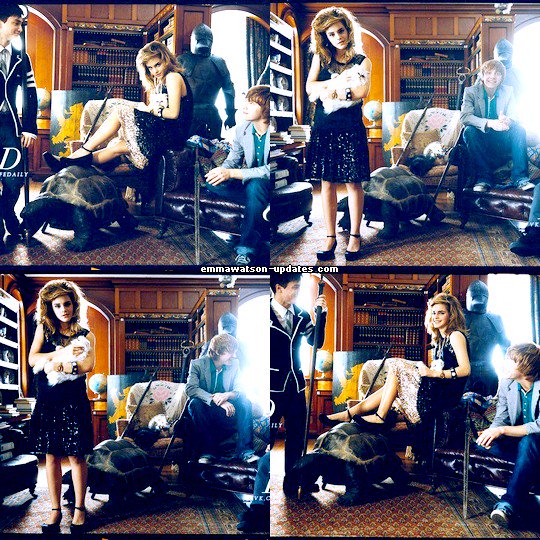 EmWatsonUpdates's tweet image. Happy holidays!

New photos of Emma Watson, Daniel Radcliffe and Rupert Grint by Norman Jean Roy for Teen Vogue (June 2007)

See at: emmawatson-updates.com/2018/12/new-ph…