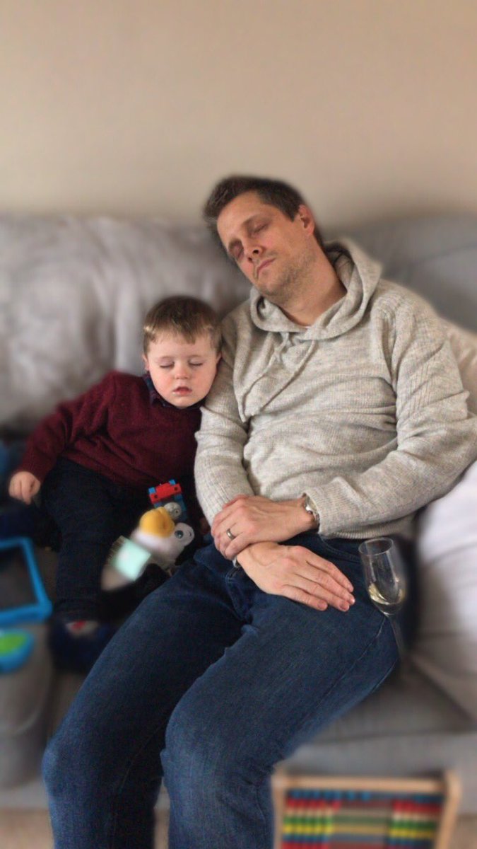 ChaChimps's tweet photo. Christmas excitement has taken down these two! 🙈 #chilledout #christmas2018 #ThatsTheLife https://t.co/DpADqSBGxr
