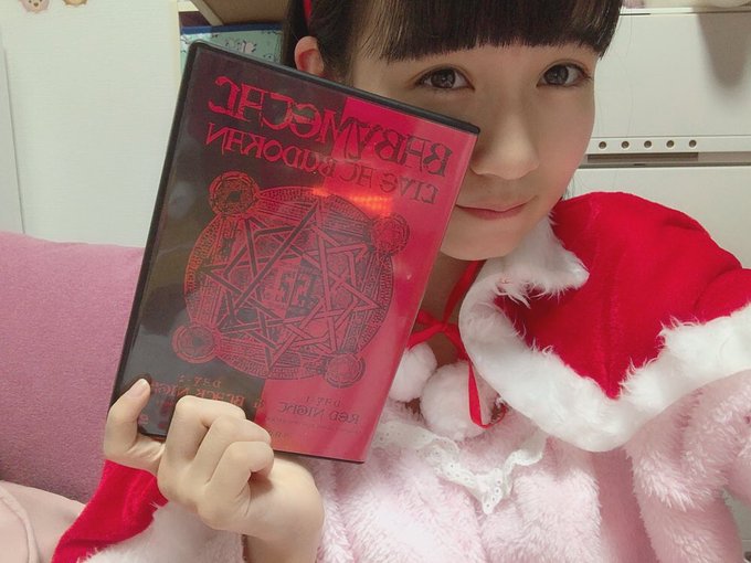 Twitterのコスプレ画像2