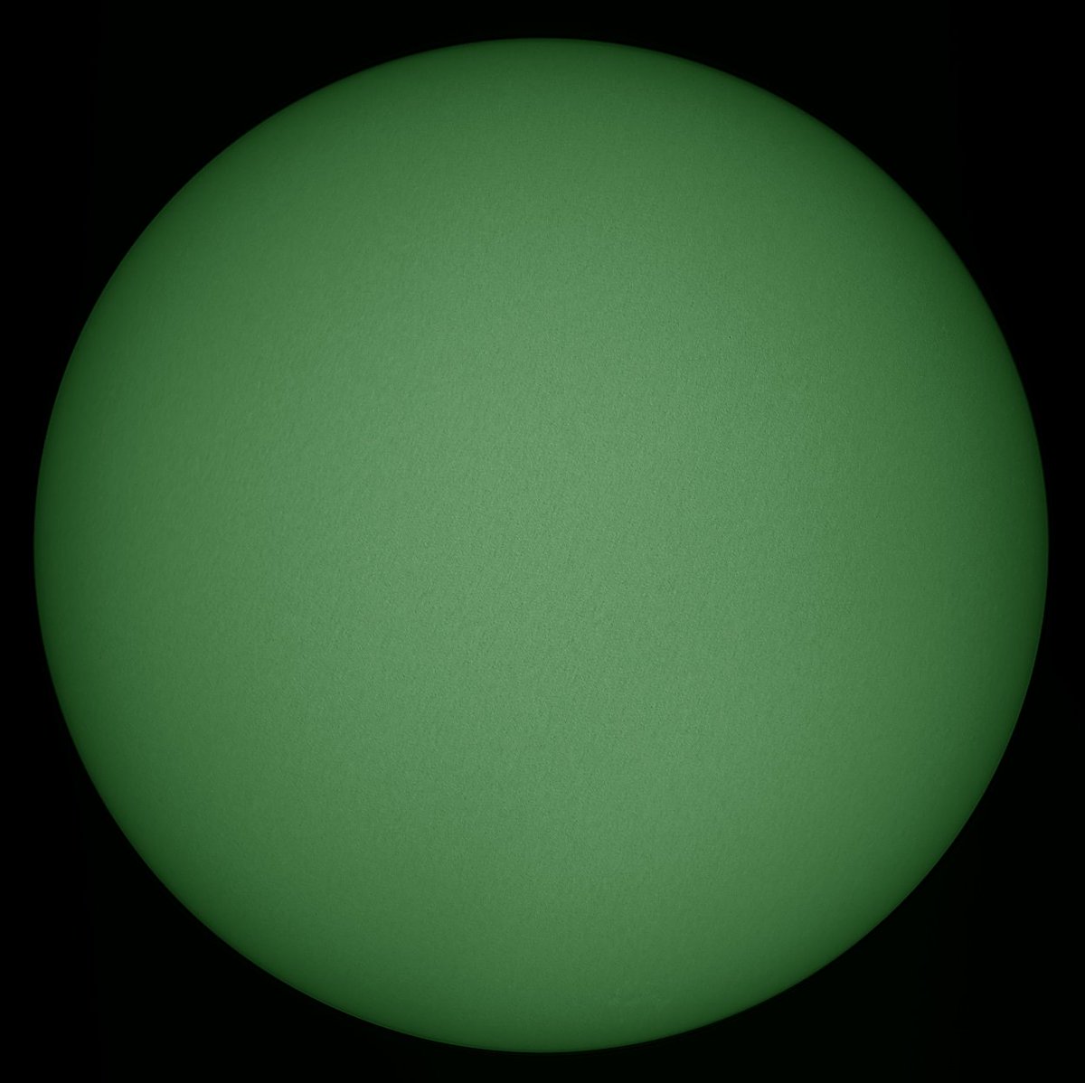 yltansg's tweet photo. 25Dec18 - Tri-band #Solarviewing on #Christmas Day in Singapore. #Plages seen in Calicum-K & H-Alpha #Chromosphere https://t.co/XIsqiV22jP