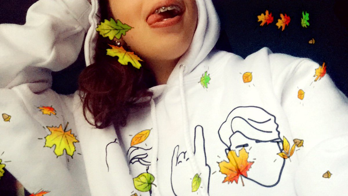 sunsetdolnz's tweet image. Happy Tuesday 🎄 can’t wait for today’s vid tbh ❤️ @GraysonDolan @EthanDolan #HappyTuesday #TuesdaySefie