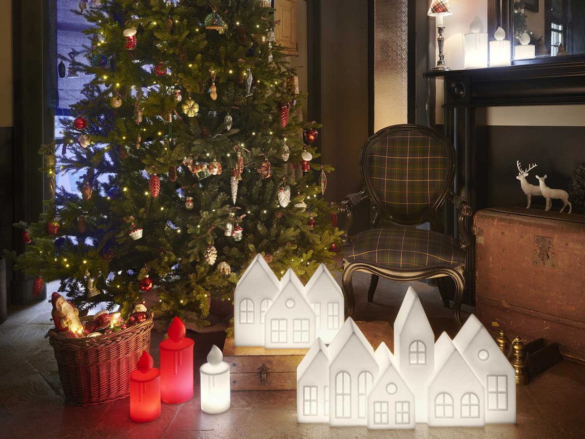 eurooofurniture's tweet photo. Merry Christmas everyone!
Wish you and your family a good day. 

Light by #slide 
https://t.co/YCPAlJ6to9

#slidelight #colourfullight #innovativelight #italialightbrand #christmaslight #Chrsitamsfurniture https://t.co/ENPU5KYjen