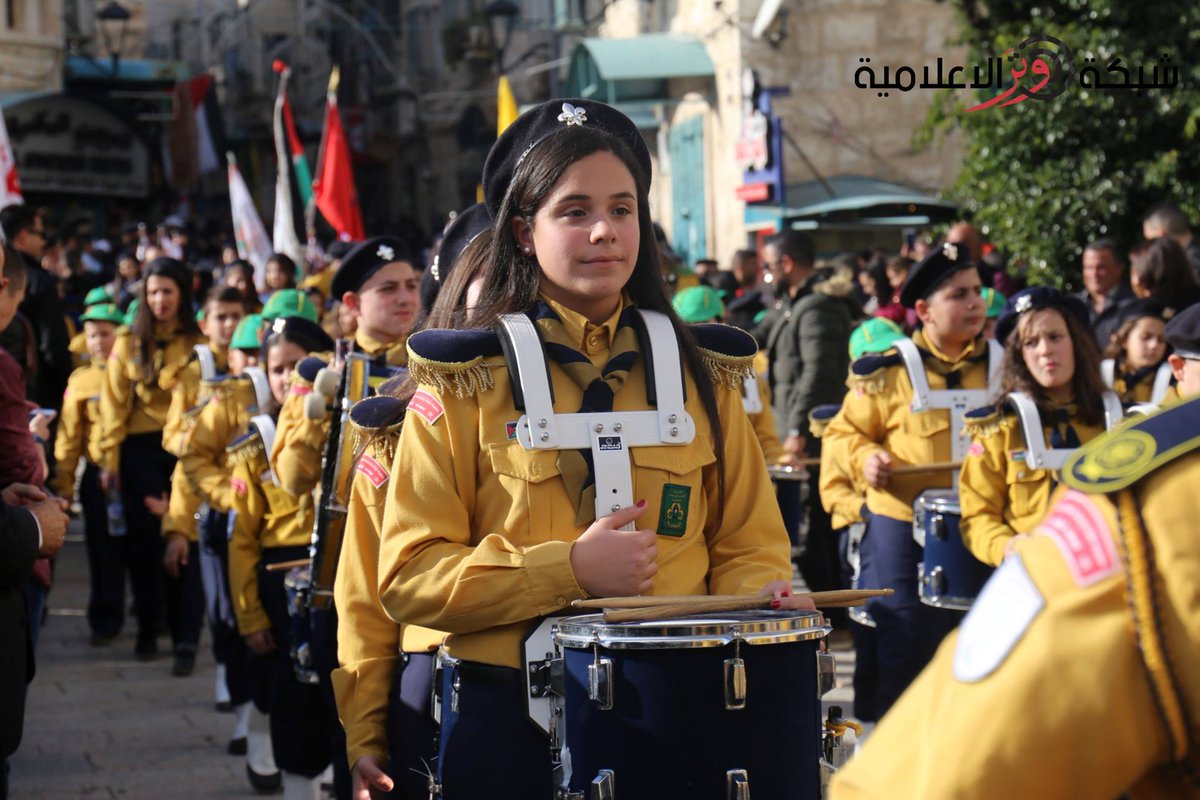 SOSCdOrient's tweet photo. ✨🎄🎉#TerreSainte #chrétiensdOrient- Parade des scouts à #Bethléem (4)
#Cornemuses, #tambours et talents

.@Scouts_Europe https://t.co/oQhWTPXZDL