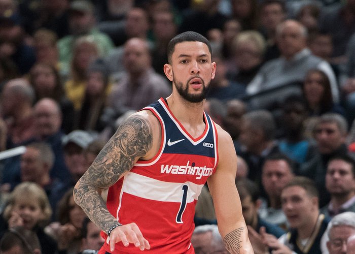 Rockets Sign Free Agent Austin Rivers nba.com/rockets/news/r…