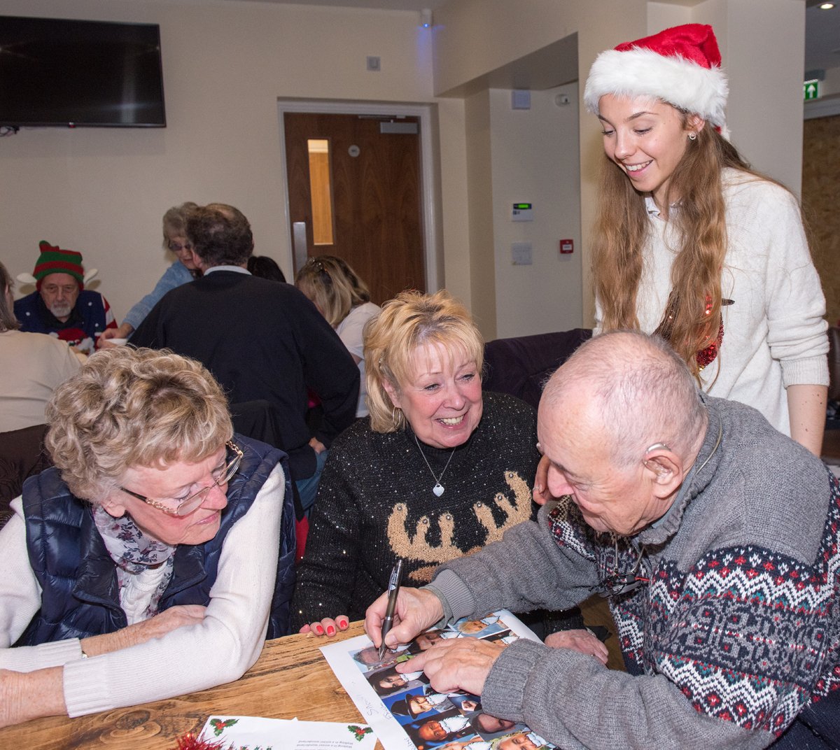 Bring Me Sunshine tweet media