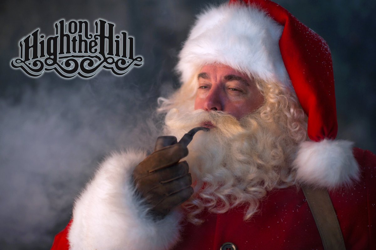 hothcincy's tweet photo. Happy Holidays from everyone here at High On The Hill! https://t.co/RNFMS8sYi8