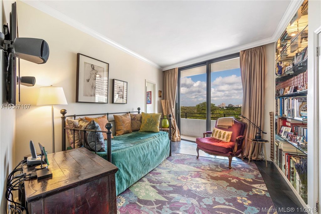 ReDesign57's tweet image. A MASTER PICE FOR SALE ‼️😍

3-🛏 | 3.5-🛁 | 2,900 sq ft. ⛳ | 1-🚘 garage|

Location: MIAMI, FL 33138
.
Price: $1,299,000

For private showings contact:👇

Silvana Del Mar
Real Estate Advisor
Premier Listings
786.498.5318📱
silvana@premierlistings.com
sdmmiamirealestate.com