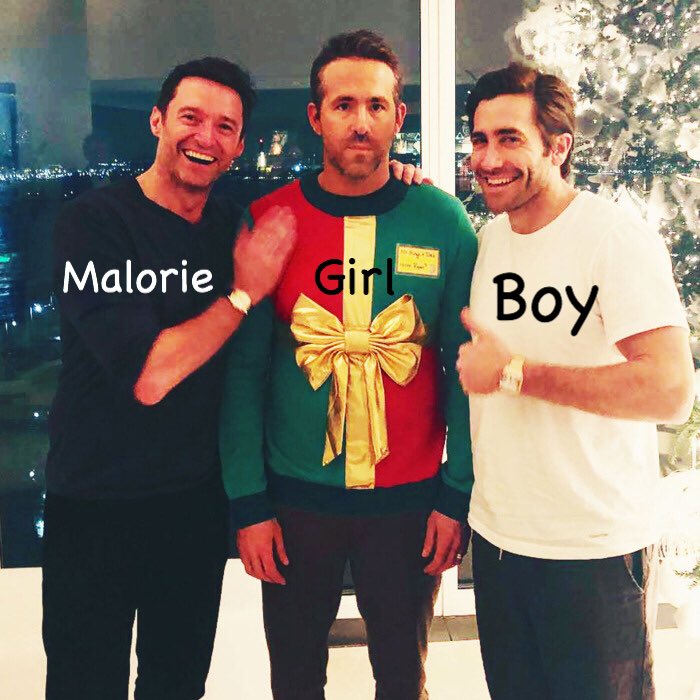JCIMSOBLUEATT's tweet photo. When Malorie says she chooses who looks: 
#birdboxmovie #Birdbox #RyanReynolds #birdboxmemes https://t.co/UIS5wWAG3J