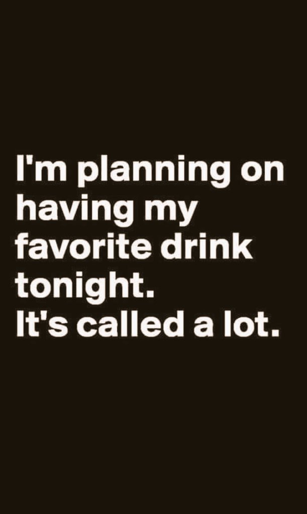 vuitun's tweet photo. LOL....

#Drinking #drinkresponsibly #DrinkChamps #ChristmasDay #ChristmasEve #ChristmasDayparty https://t.co/b96ttPqAxD
