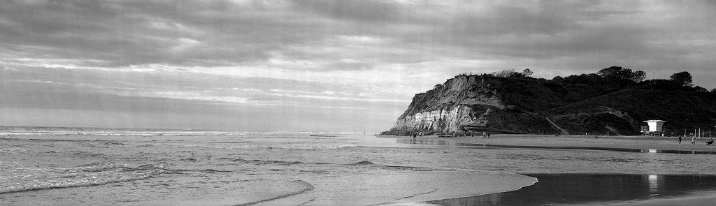 dizd's tweet photo. I kinda hate and like this image. Gotta figure out those vertical lines. #believeinfilm #5222 #Df96 #GSW690III #Xpanhack https://t.co/LSo32eTVBH
