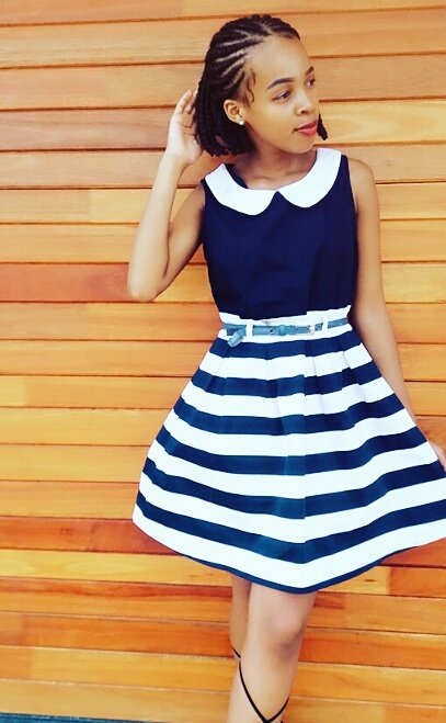 Shes_fair's tweet photo. This dress is not new but oksalayo it's #MyXmasOutfit 😂💕

Merry Christmas fam💕💕 https://t.co/wmxvJd2IuT