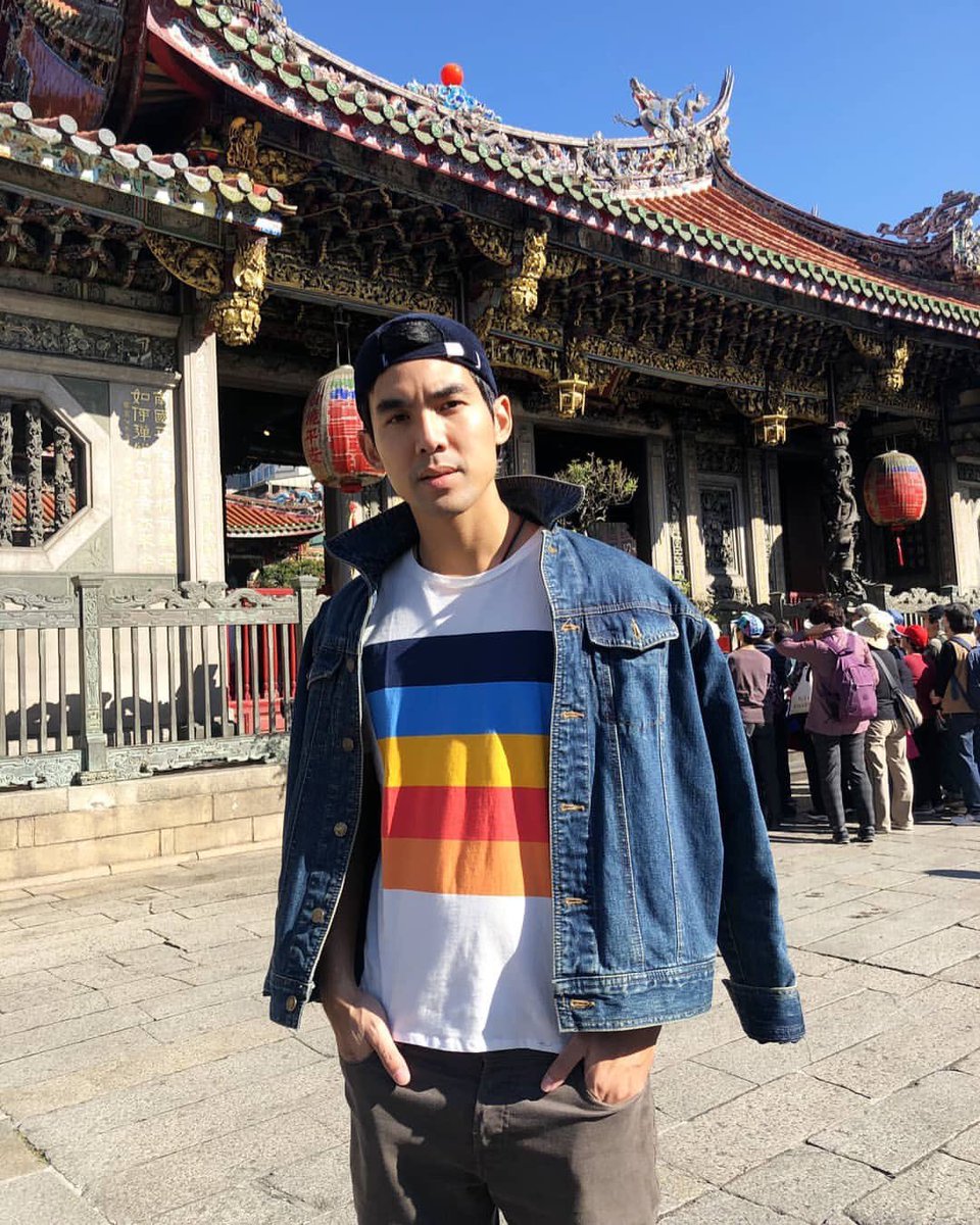 วันคริสต์มาสในปีนี้ มาแข่งบอลลูนสีกันเถอะ 
#น้องพี่gdhสเตย์ไต้หวันที่รัก
📷 mookwow