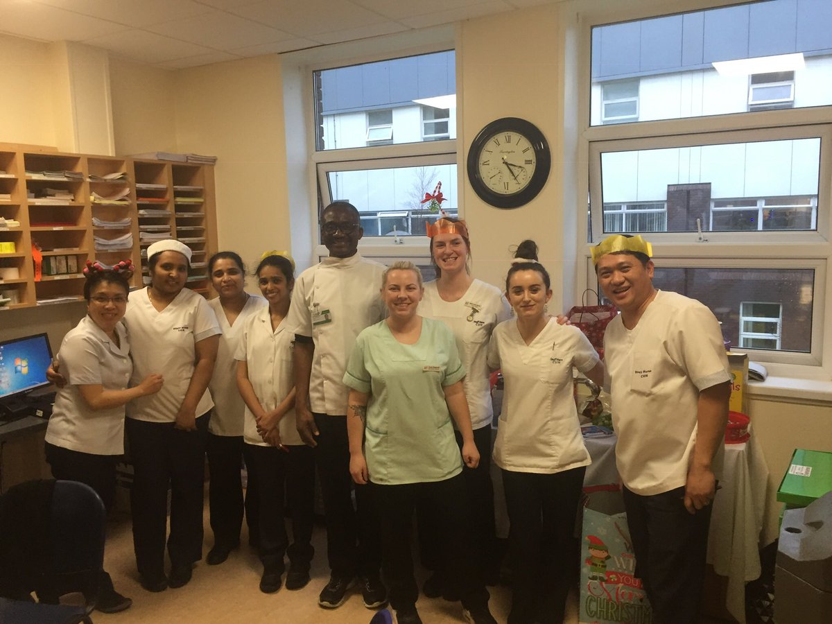 brendanoreillyp's tweet photo. Great work today #proudofcuh , wards, 
ICU, labs, radiology, kitchen, reception, switch, theatres, housekeeping, porters, security, so many more, taking care of patients and staff. Thanks one and all @mikecuh @Damianmcgov @PeopleofHSE @Olivia_Wall_ @CUH_Cork, and guess who called https://t.co/pTvwsqE0RS