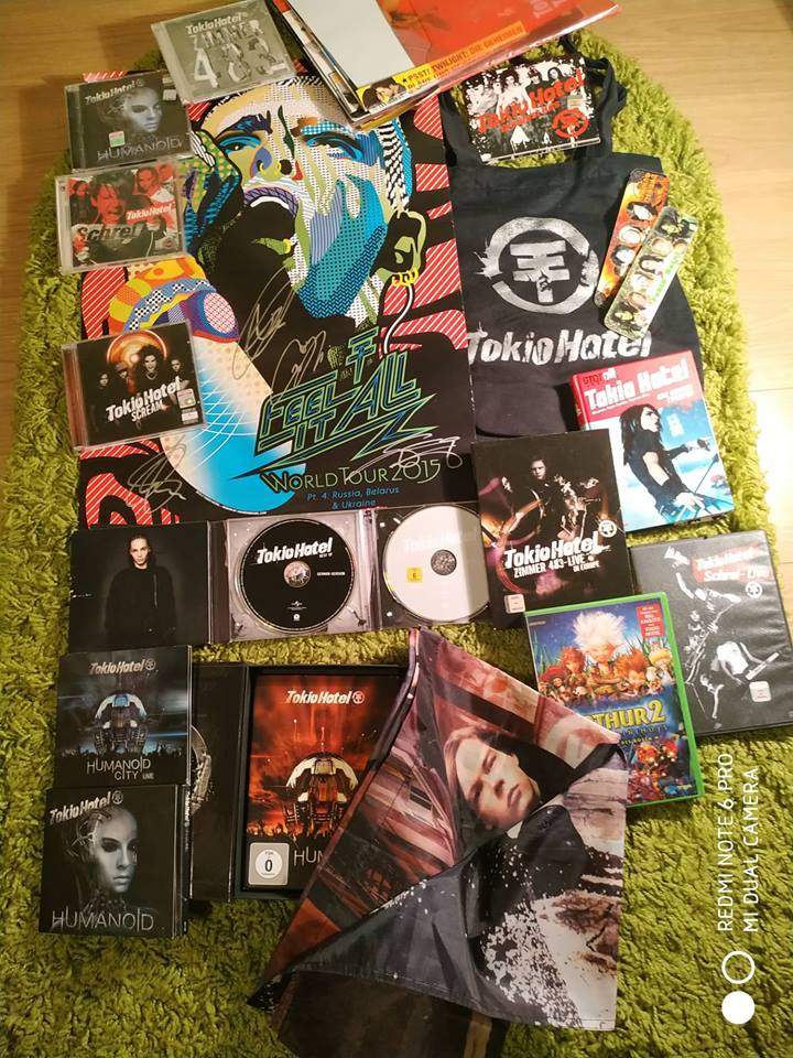 THBelarus's tweet photo. Продается коллекция Tokio Hotel за 70 BYN (можно целиком или поштучно). Обращаться к https://t.co/f5Lj0d7S7V #tokiohotel #aliens https://t.co/V8eaFFwTNo
