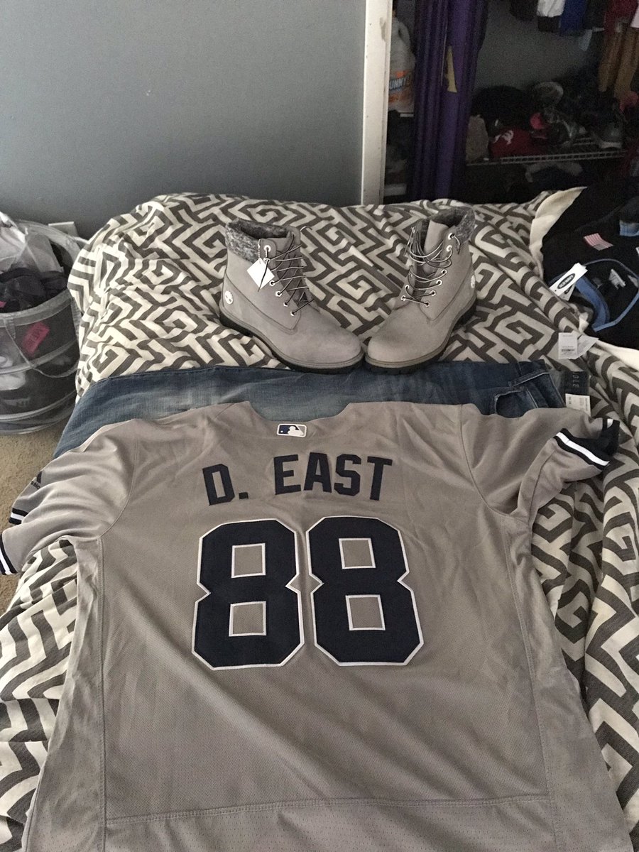 SkylerMayes45's tweet photo. Custom made @DaveEast Yankee jersey with the timbs💪🏾 concert ready #getithowilive https://t.co/rX4KR2Ut89