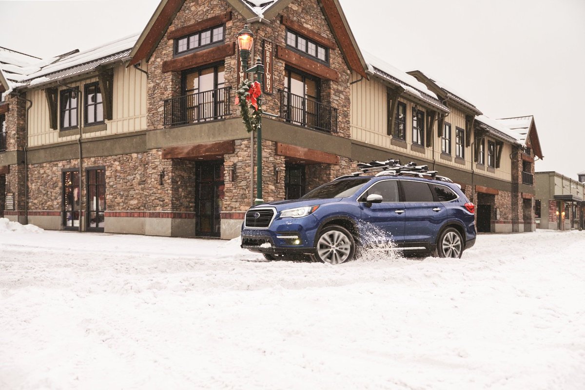 subaru_usa's tweet photo. From the Subaru family to yours, Happy Holidays! https://t.co/Nv5mHNjFgT