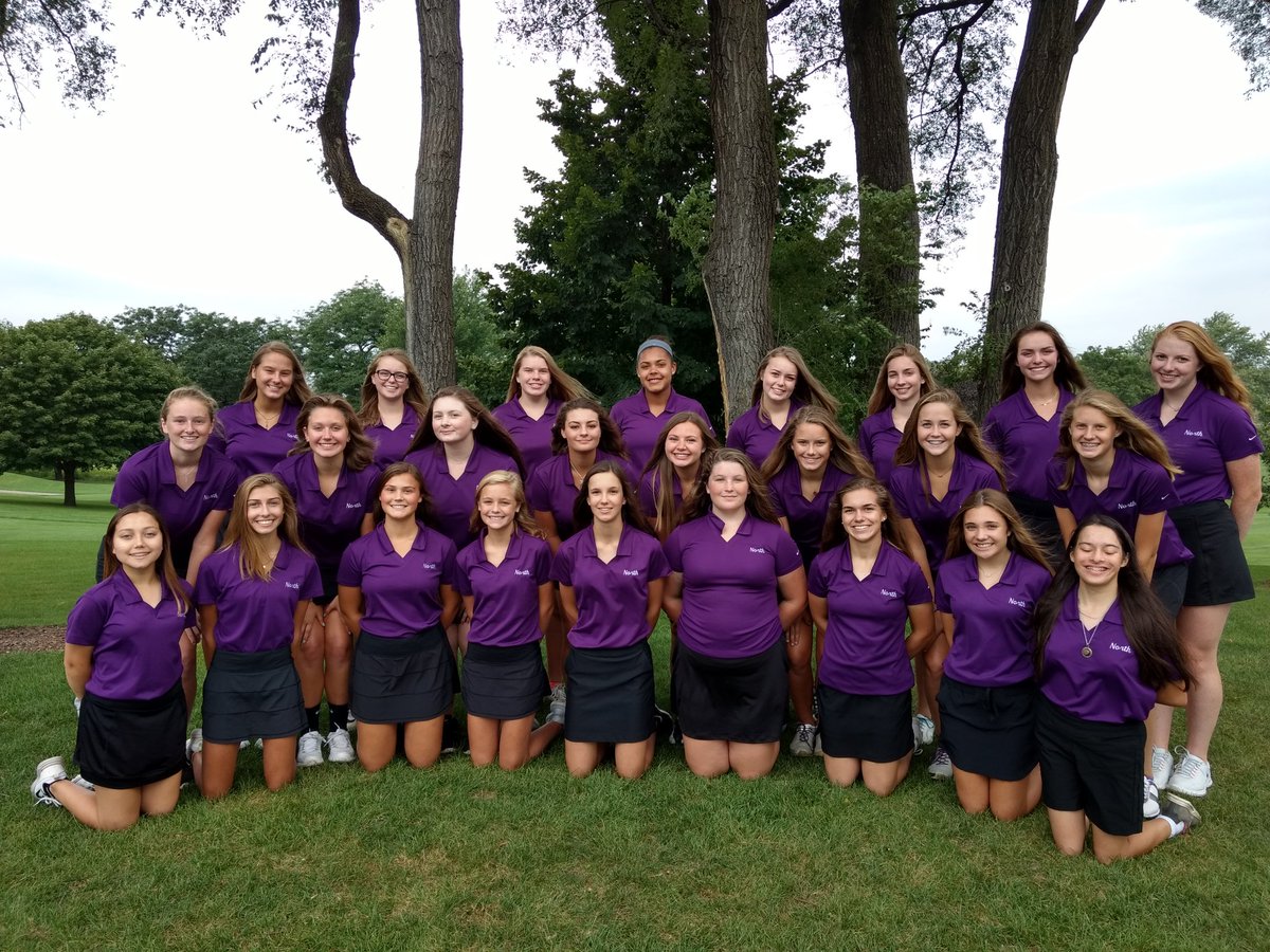 GolfDgn's tweet photo. Merry Christmas from the DGN girls golf team https://t.co/bW0ML6UunT