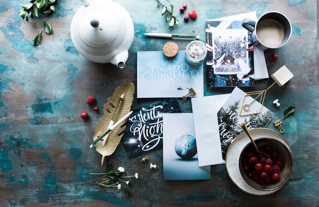 TheBayStJournal's tweet photo. Season’s greetings from the entire #BSJ crew! We hope you found what you were looking for under the tree this morning. Our gift to you is only 0️⃣4️⃣ days away!

 x #Business #Motivation #Startup #Artist #Entrepreneur #BayStreetJournal https://t.co/qIYvRAG1FV