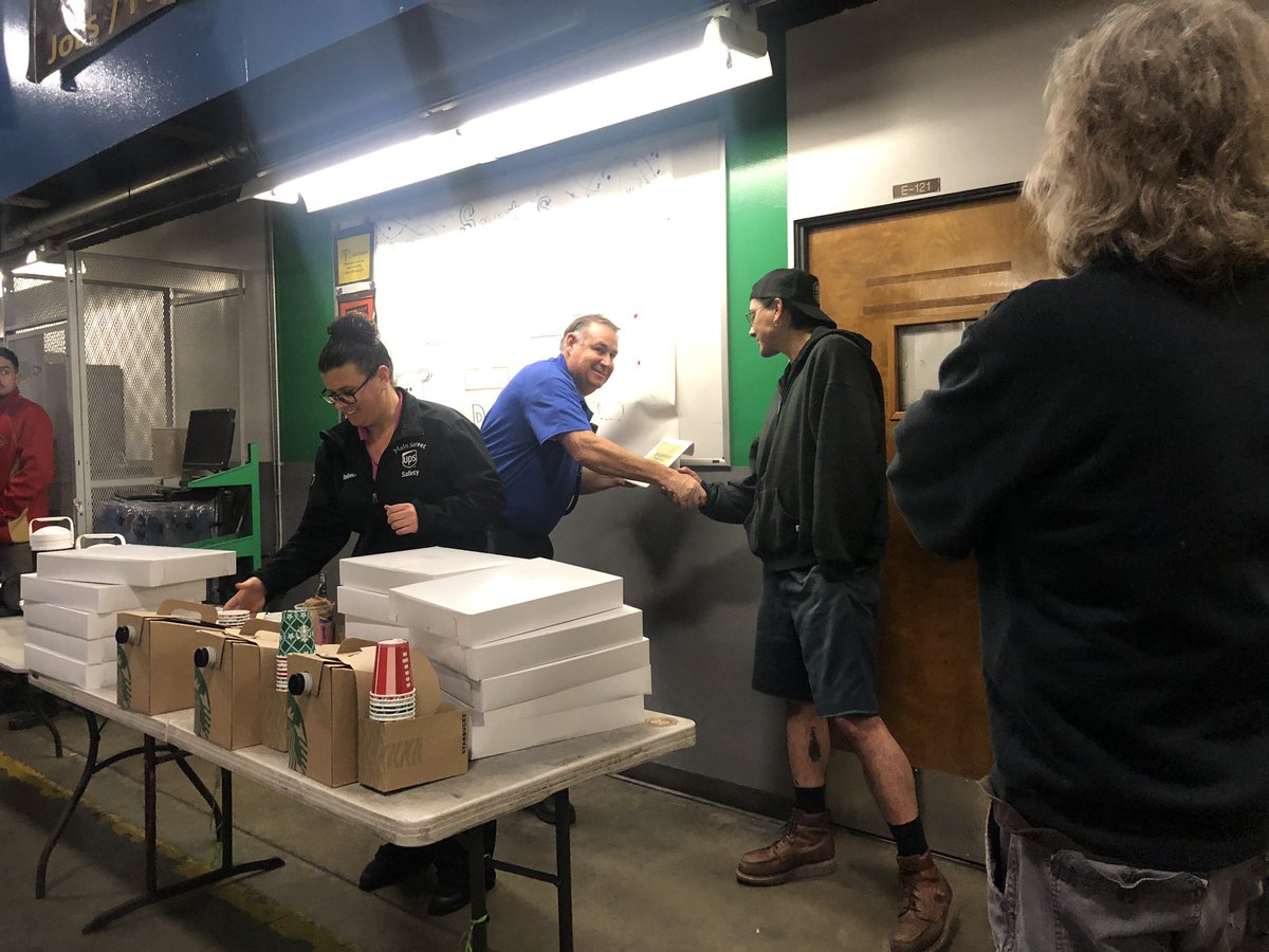 PreloadVan's tweet image. Recognition Friday Van Nuys Preload.