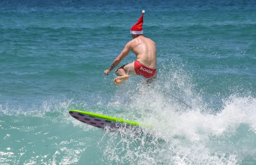 SkotArmstrong's tweet photo. Weโre taking Lady Joan to the beach for Christmas brunch. Hopefully the surfers will be out this morning. #CaliforniaChristmas #SurfRules https://t.co/mEUeTRzj5T