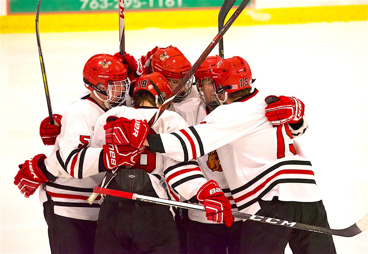 YouthHockeyHub's tweet photo. Merry Christmas…celebrating the birth of a savior! https://t.co/aPu88vhqzA