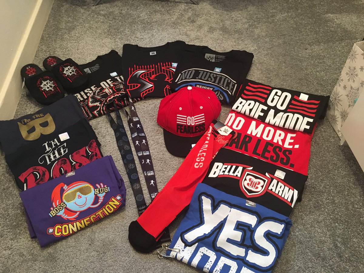 furahishaq's tweet photo. Half of my Christmas from my man...😬😬😬 @WWERollins tees from Steve which isn’t in my photo yet 😬 @WWEShop @WWE #SashaKrew #BossHugConnection #RomanEmpire #BurnItDown #BellaArmy @WWERomanReigns @WWERollins @BellaTwins @SashaBanksWWE @itsBayleyWWE https://t.co/CFLBSkud6s