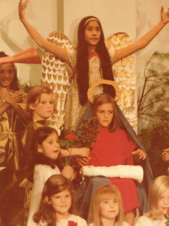 sakinajaffrey's tweet image. Special Happy Holiday wishes from Angel Agent Christopher to all the #Clockblockers around the world.
Thank you again for all your #Timeless love and support!