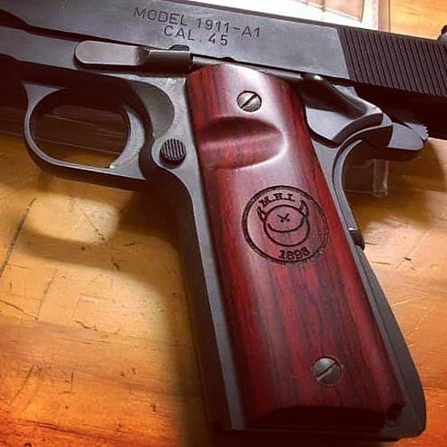 nickmcclain51's tweet photo. A custom #mhi #monsterhunterinternational  set we did earlier this year for a valued  customer. #custom1911grips #custom1911 #gunaccessories #pistolgrips #1911colt #monsterhunterworld #namtacticalnmore #springfield1911 #colt45 #Kimber #Sig #caspian https://t.co/Id7MPeqCHm