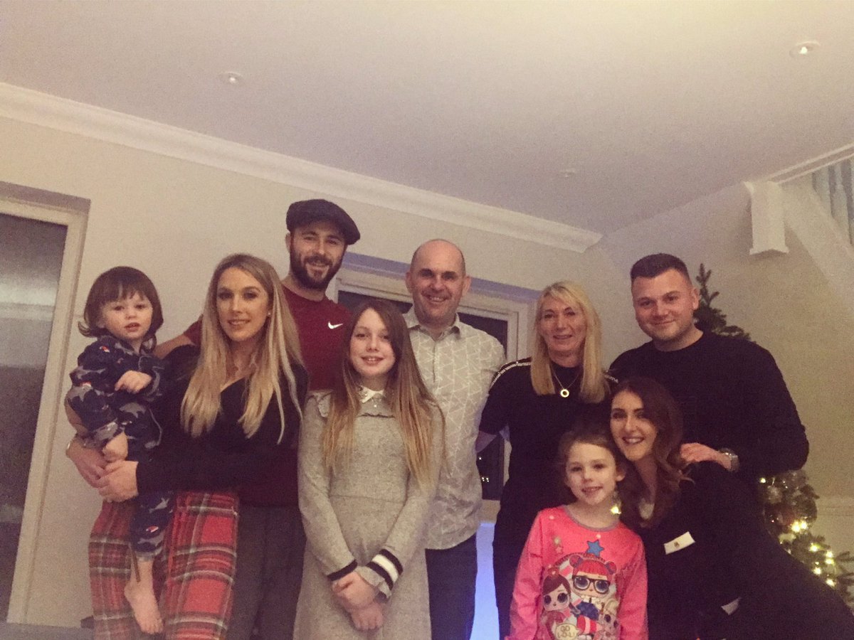 libbyaustinxx's tweet photo. Austin Christmas 🎄❤️ https://t.co/qQ38nWuO6m
