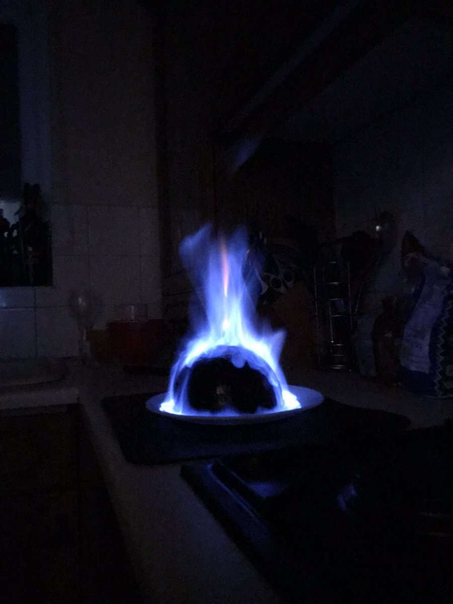 RobbiebassG's tweet photo. Fookin’ boom!!!!!!
#flamingpudding #jackdaniels https://t.co/c1nEDcdp0T
