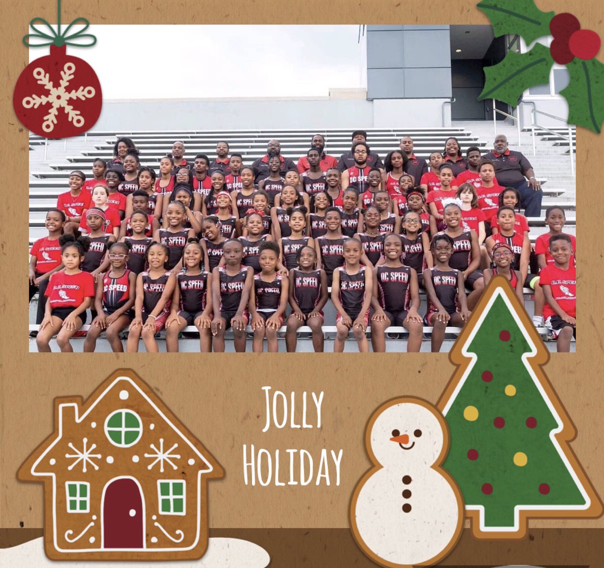 DCSPEEDTRACK's tweet photo. From our family to yours... #MerryChristmas !! ❤️❤️🎄🎁🎄

#DCSpeed #OneCityOneTeam #WeRunDC  #WeRuntheNationsCapital #DCorNothing #MorethanjustTrack https://t.co/8eSPxULDUH