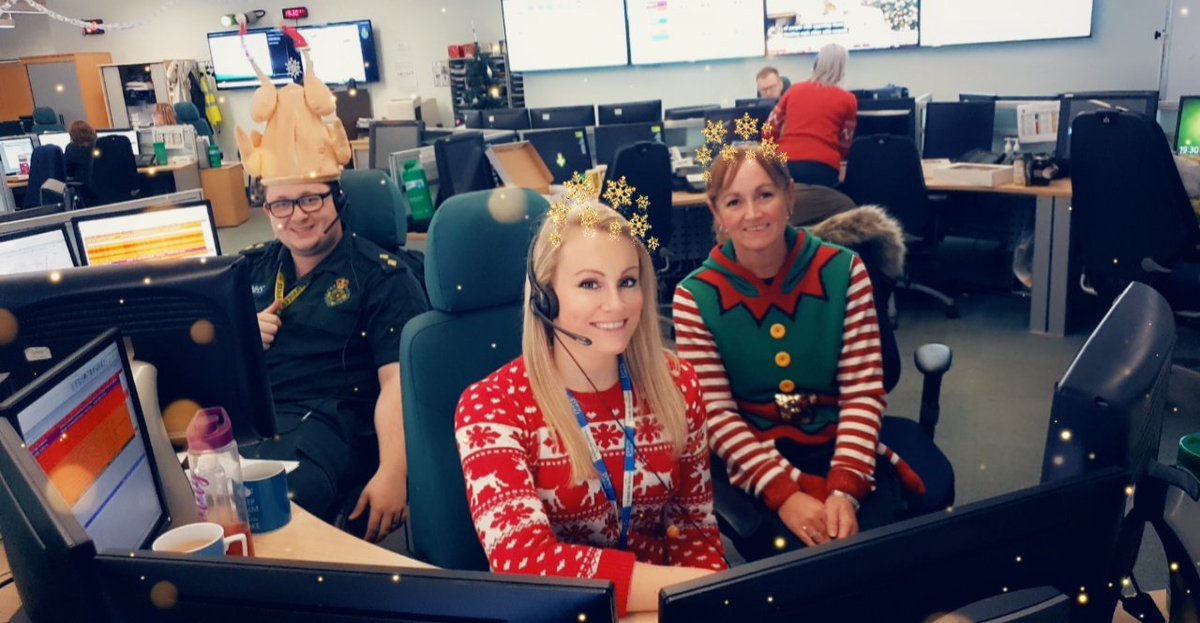 Dan and Penny on #Coventry and the boss Sue 💜🎁🎄 #christmasincontrol #christmasnightshift #EOC <a href="/OFFICIALWMAS/">West Midlands Ambulance Service #HelpUsHelpYou</a>