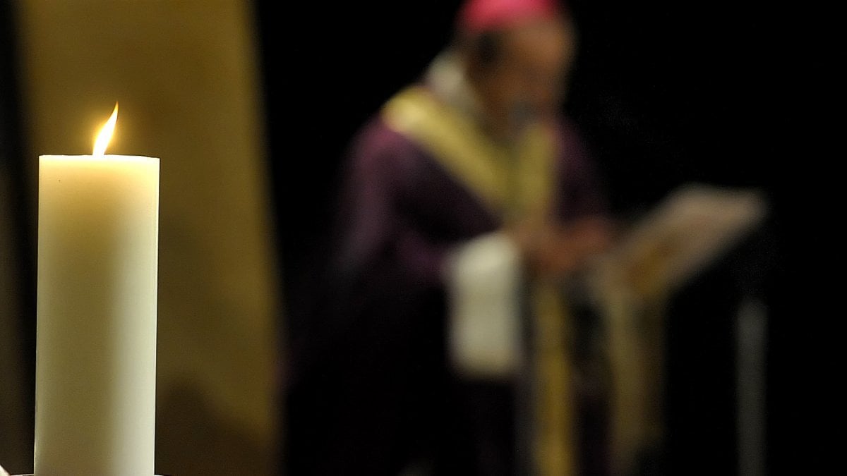 I bambini sfrattati a Parma nel messaggio natalizio del vescovo Solmi parma.repubblica.it/cronaca/2018/1…