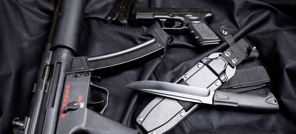 readytogosquad's tweet photo. There are many benefits to homemade weapons. Here are 12 you can make to protect yourself https://t.co/zrBy3z0MiV #shtf #prepping #prepper #survival #preppertalk #TEOTWAWKI https://t.co/vsTeLUHvoT