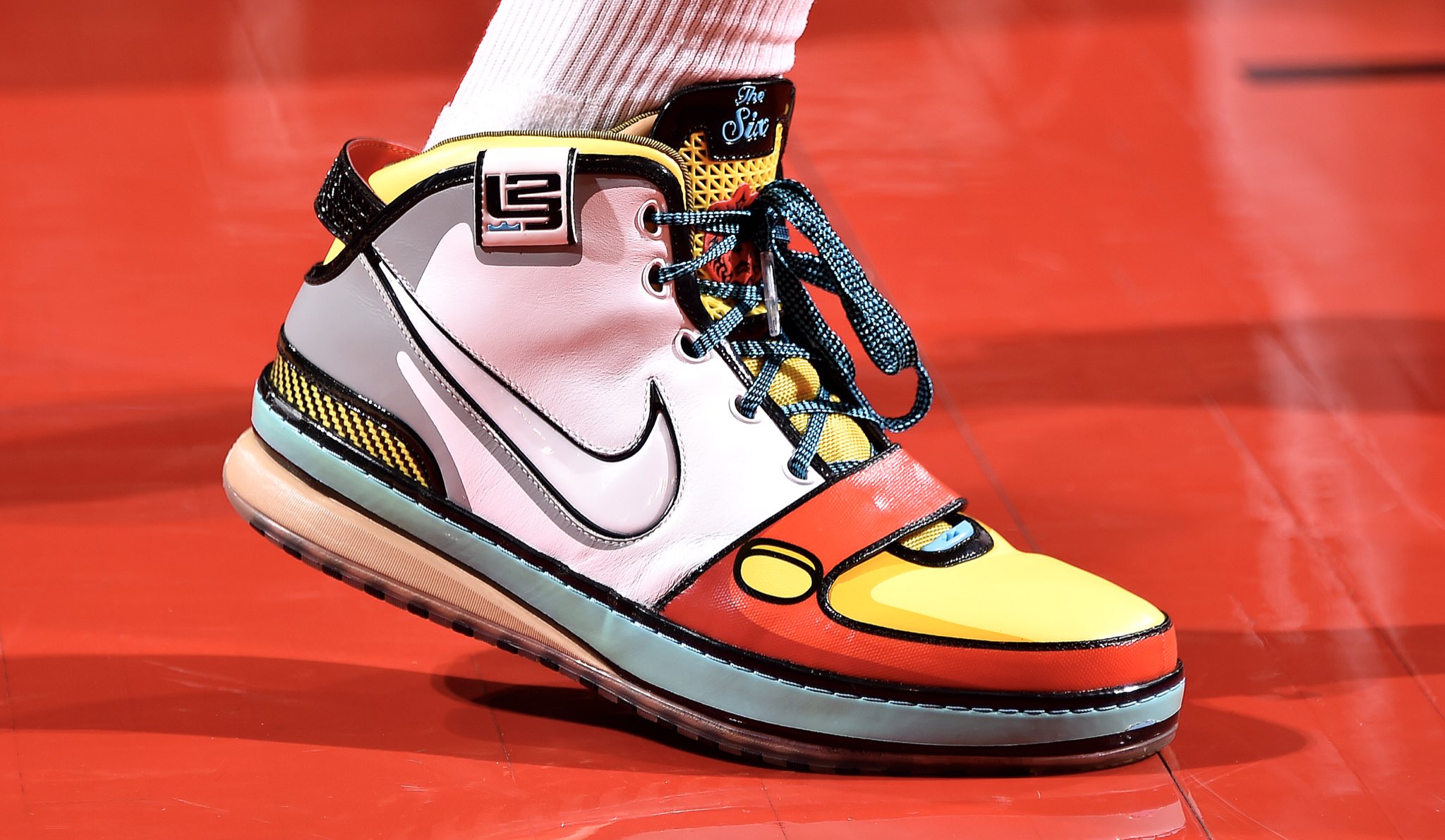 lebron stewie griffin shoes