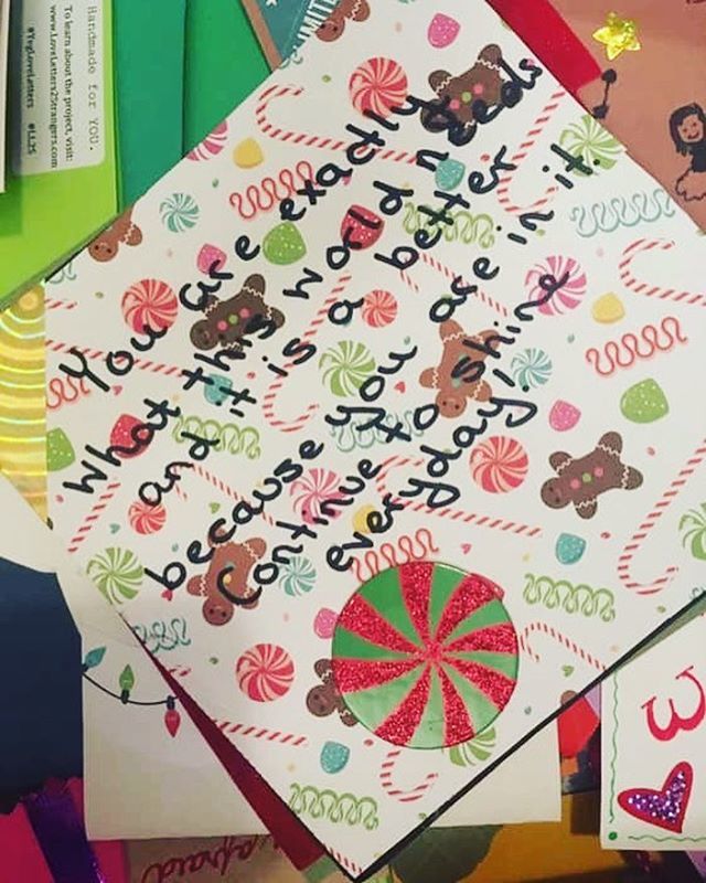 LL2Strangers's tweet image. Please don’t forget this today and every day. 🌲🎅🏽 #ll2s #loveletters2strangers #loveletters2strangers #ll2s #localkindness #yeg #edmonton #loveletters #pif #treatyourself #itsthelittlethings #messages #heresyoursign bit.ly/2rRVsA7