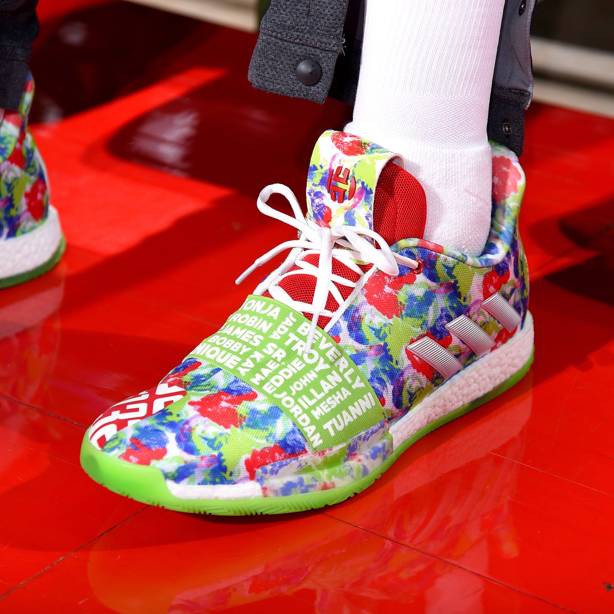 james harden christmas shoes