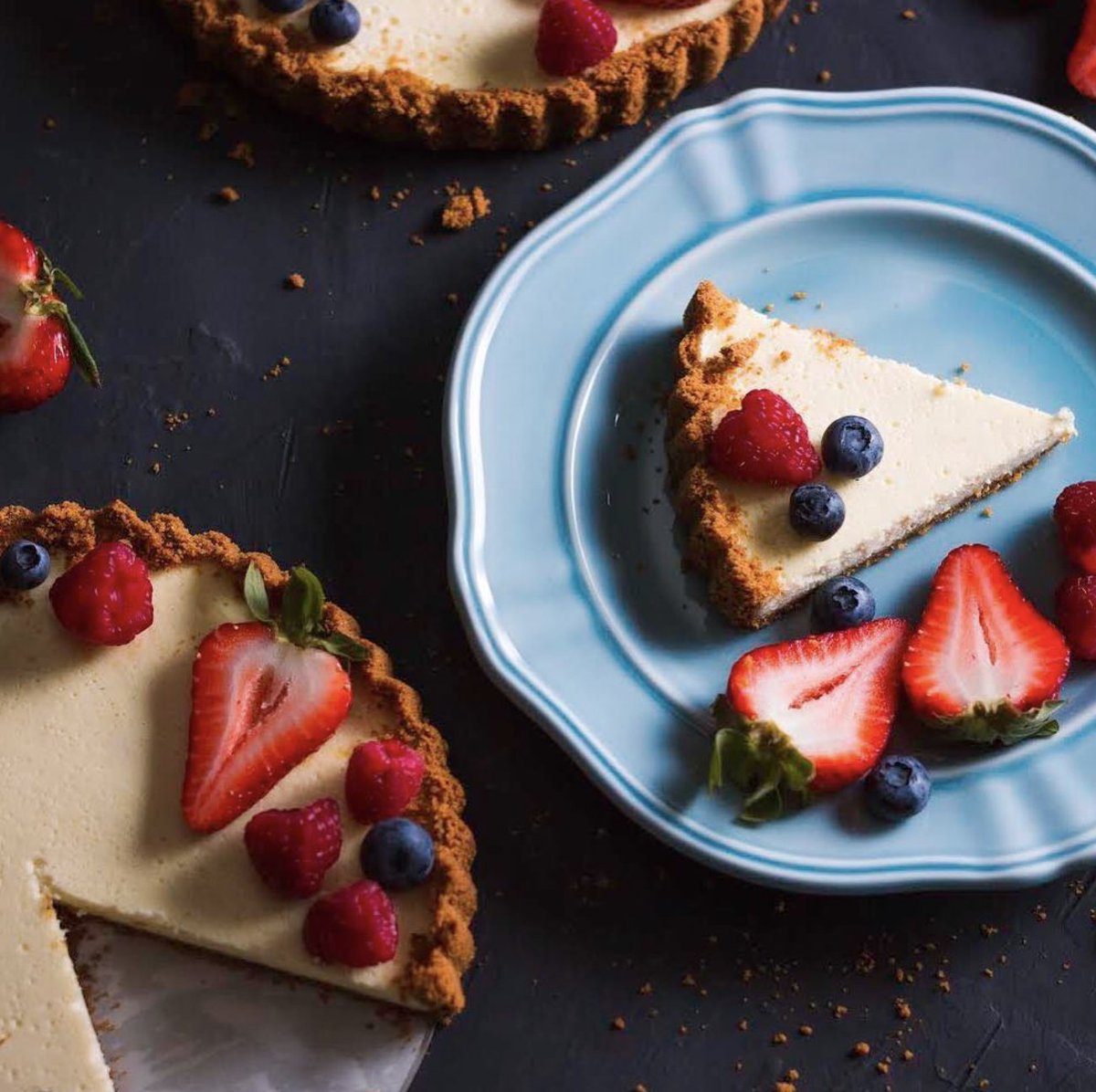 GreenValleyLF's tweet photo. Happy 12 days of lactose-free holidays recipes! Today is our final recipe #12 and a delicious one at that - Berries & Cream Tart ππ° https://t.co/4FcnqrC1HX #12daysofrecipes #lactosefreeholidays #happyholidays #greenvalleycreamery https://t.co/N73ZSGg2oH