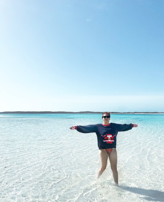 What are y&rsquo;all doing for the holidays? #stanielcay #bahamas #thanksPetey #happyholidays https://t.co<a href="/tag/stanielcay"class="tags">#stanielcay</a><a href="/tag/bahamas"class="tags"><span>#bahamas</span></a><a href="/tag/happyholidays"class="tags"><span>#happyholidays</span></a><a href="/tag/thankspetey"class="tags"><span>#thankspetey</span></a>