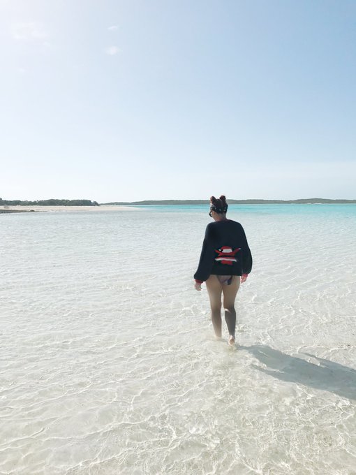 What are y&rsquo;all doing for the holidays? #stanielcay #bahamas #thanksPetey #happyholidays https://t.co<a href="/tag/stanielcay"class="tags">#stanielcay</a><a href="/tag/bahamas"class="tags"><span>#bahamas</span></a><a href="/tag/happyholidays"class="tags"><span>#happyholidays</span></a><a href="/tag/thankspetey"class="tags"><span>#thankspetey</span></a>